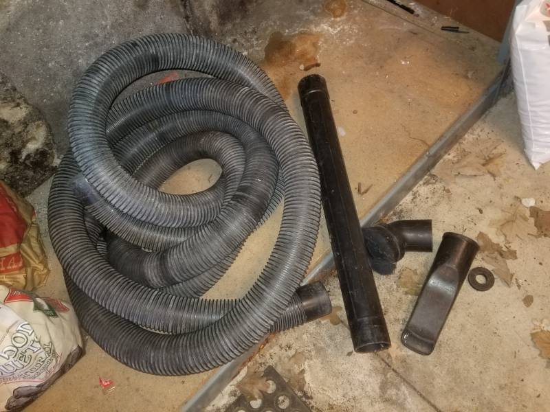 lot 27 image: Craftsman Shop Vac