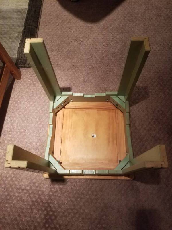 lot 79 image: basement sidetable