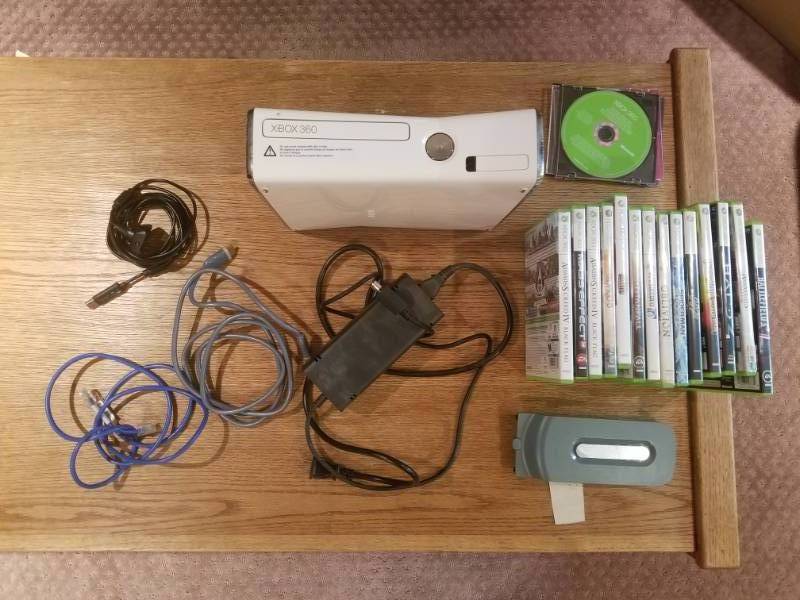 lot 91 image: Lot of Xbox 360 Unit