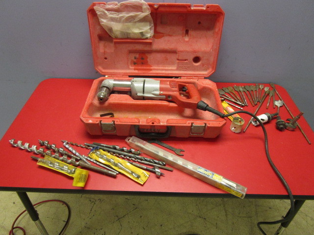 lot 509 image: MILWAUKEE RIGHT ANGLE DRILL