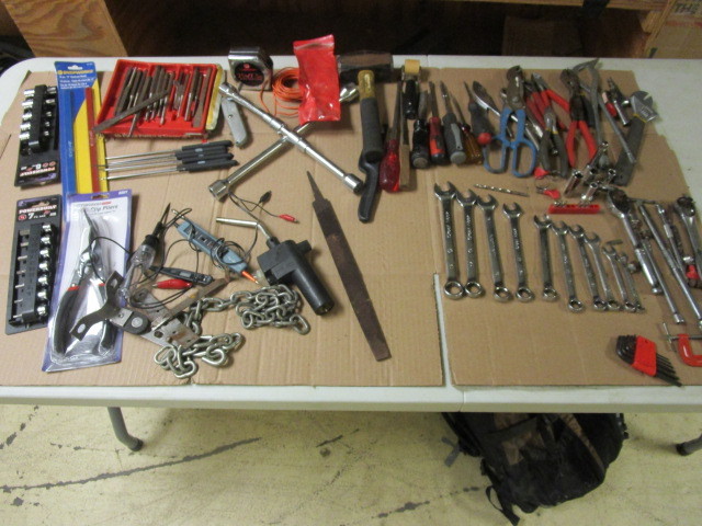 lot 531 image: ASSORTED HAND TOOLS