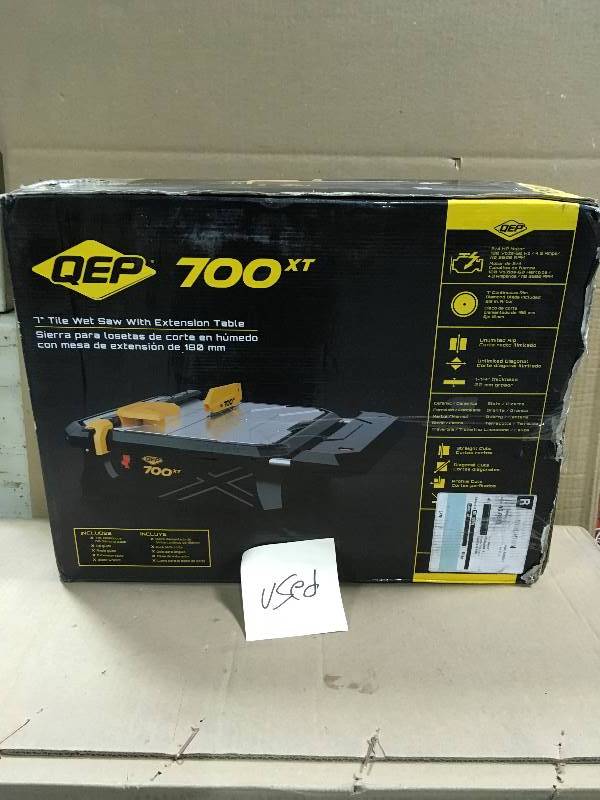 lot 27 image: QEP 7 in. 700XT Wet Tile Saw with Table Extension USED  in good condition