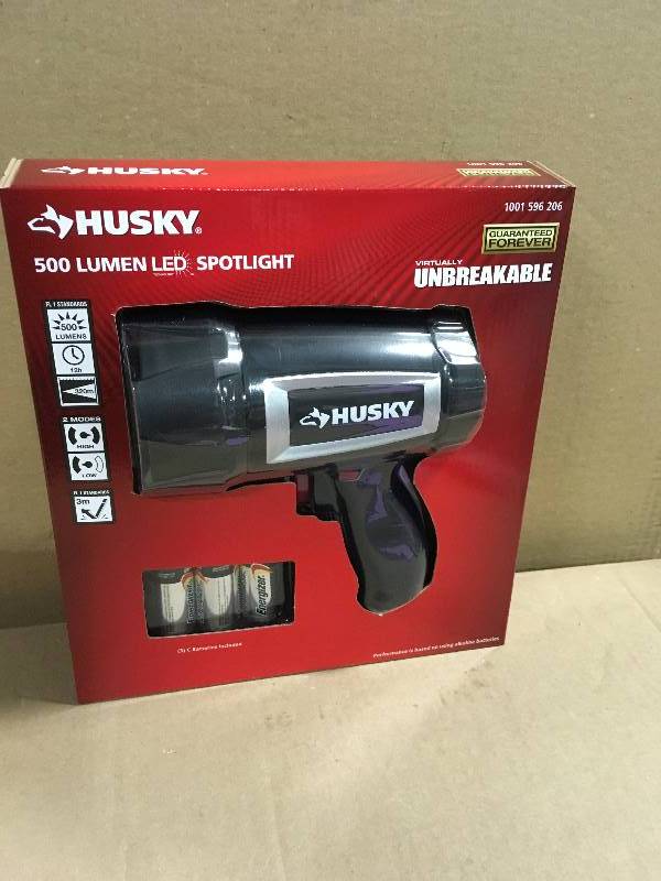 lot 32 image: HUSKY 500 Lumen LED SPOTLIGHT 1001 596 206 Virtually Unbreakable WITH BATTERIES not used