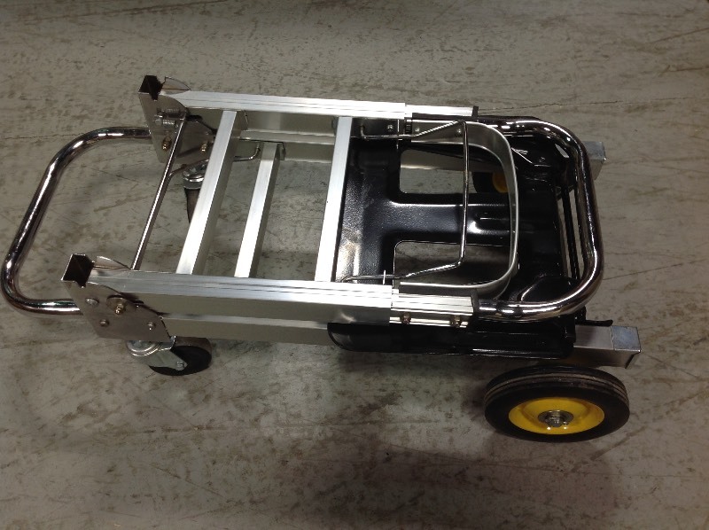 lot 160 image: Trekrite Aluminum Folding Hand Truck  220-Lb. Capacity in good conditions