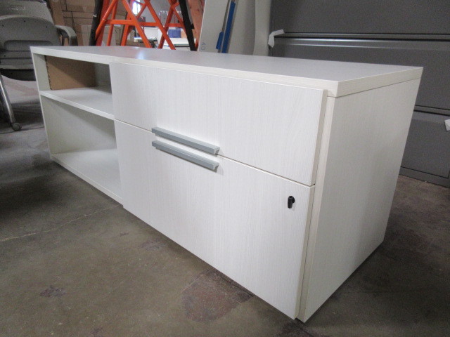 KNOLL ANCHOR CREDENZA