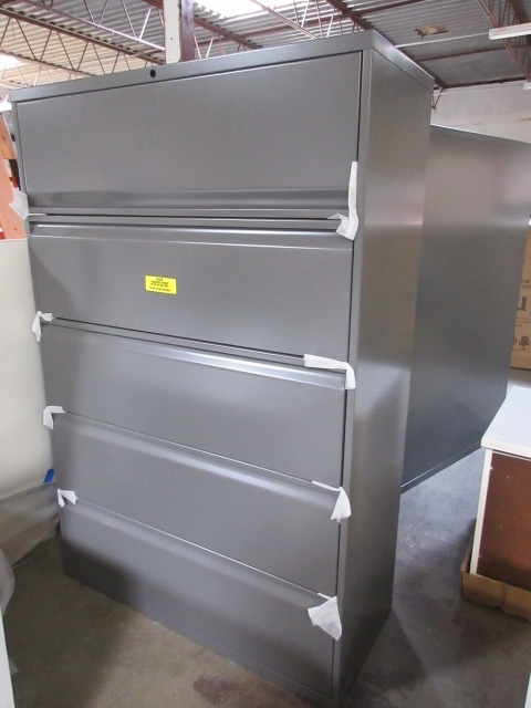 KNOLL 5 DRAWER LATERAL FILE