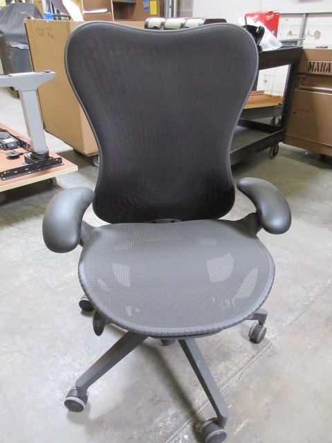 HERMAN MILLER MIRRA 2 TASKDESK CHAIR
