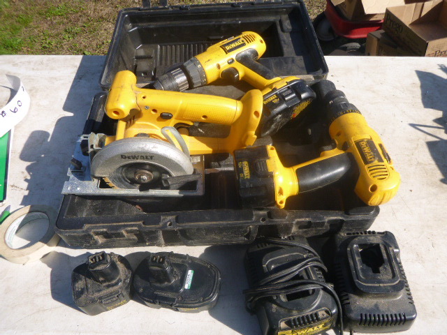 lot 59 image: DeWalt Power Tools