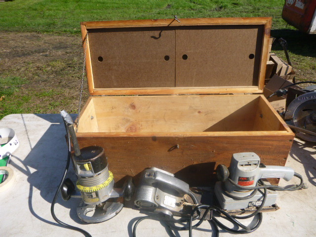 lot 61 image: Power Tools
