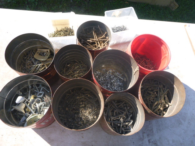 lot 69 image: Nails and Screws
