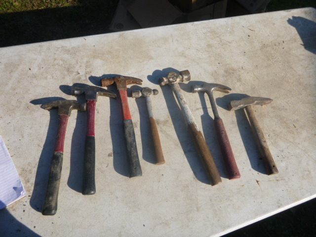 lot 72 image: 7 Hammers