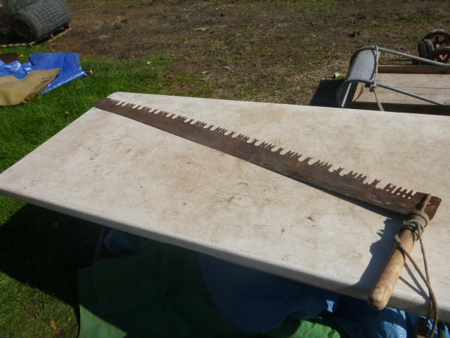 lot 109 image: Hand Held Saw