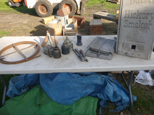 lot 141 image: Miscellaneous Items