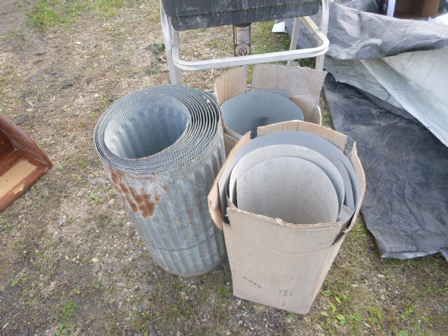lot 145 image: Aluminum Flashing and Grill