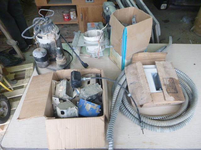 lot 214 image: Miscellaneous Items