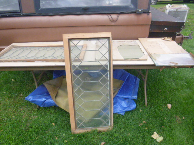 lot 187 image: Stained Glass Panes