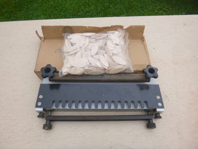lot 197 image: Dovetail Kit