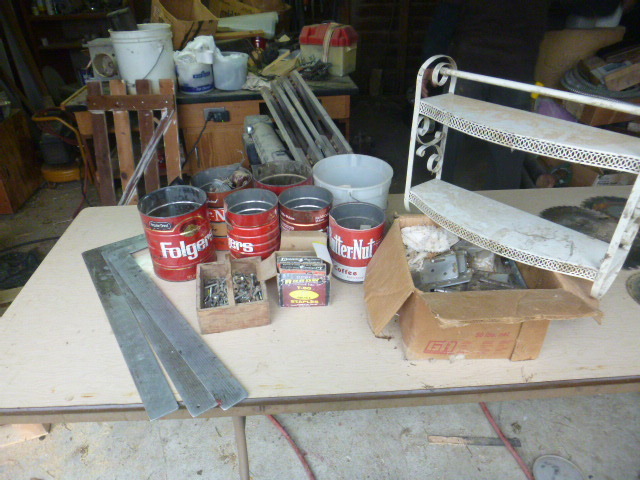 lot 208 image: Miscellaneous Items
