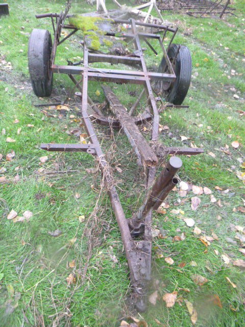 lot 23 image: Yard Trailer