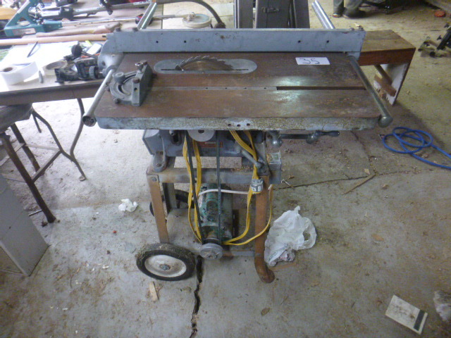 lot 35 image: Rockwell Table Saw