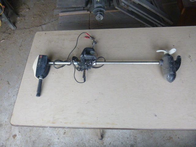 lot 234 image: Minn Kota 15 Trolling Motor