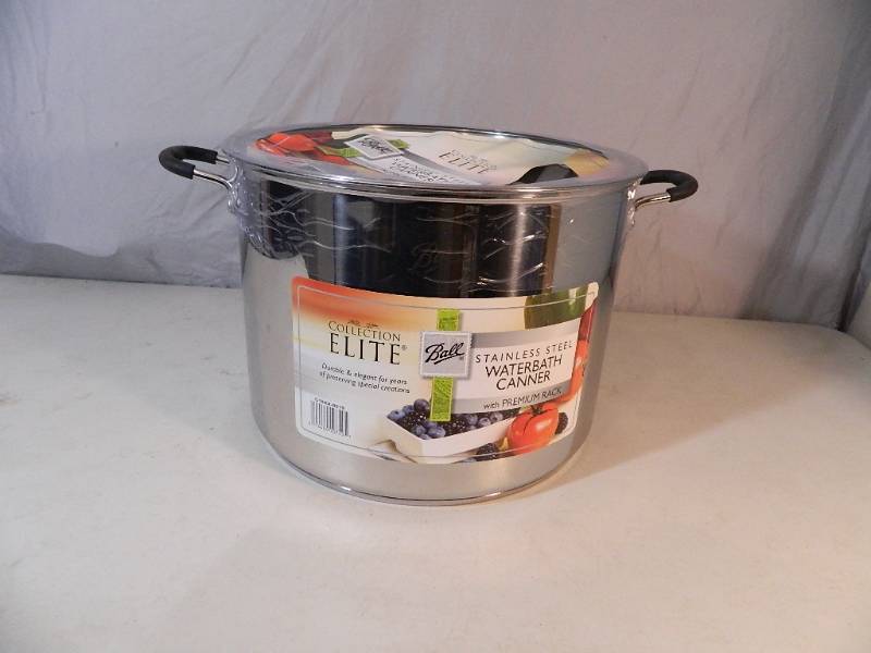 lot 12 image: New Ball Collection Elite Stainless Steel Waterbath Canner with Premium Rack