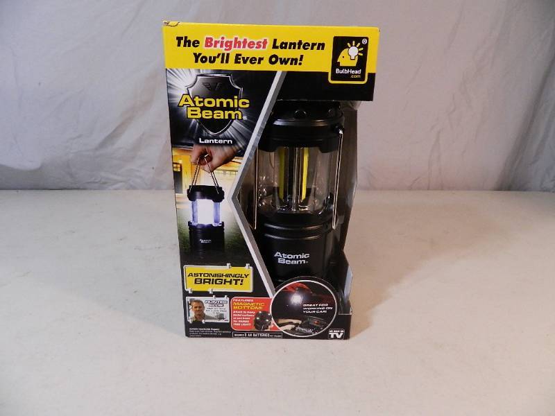lot 32 image: New Atomic Beam Lantern