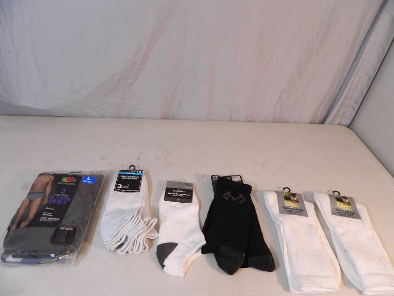 lot 99 image: New Mens Socks and Underwear