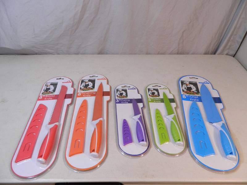 lot 119 image: 5 New Knives with Sheaths