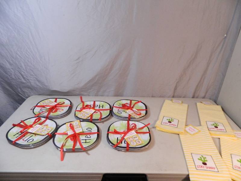 lot 142 image: New Kitchen Towels and New Appetizer Plate Sets
