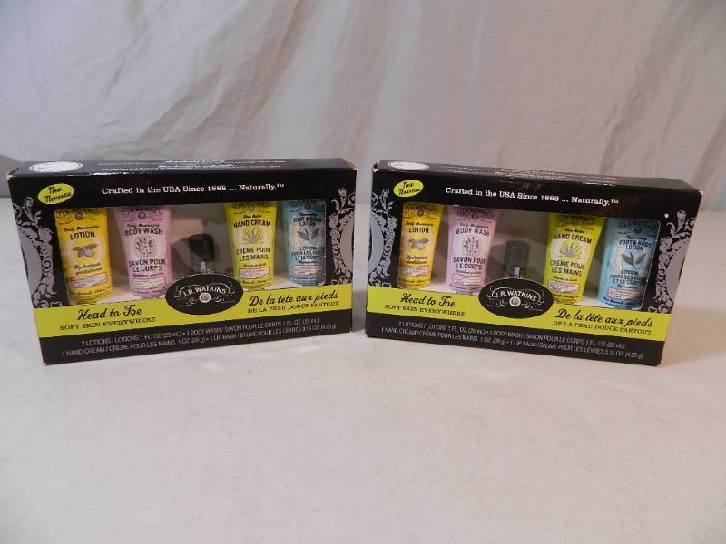 lot 159 image: 2 New Watkins Gift Sets
