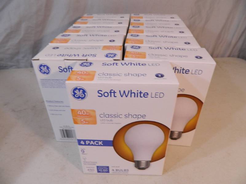 lot 202 image: 44 New LED Light Bulbs