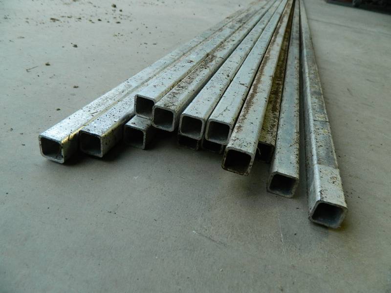 lot 7 image: 15 pcs 34 inch Square Aluminum Tube Stock