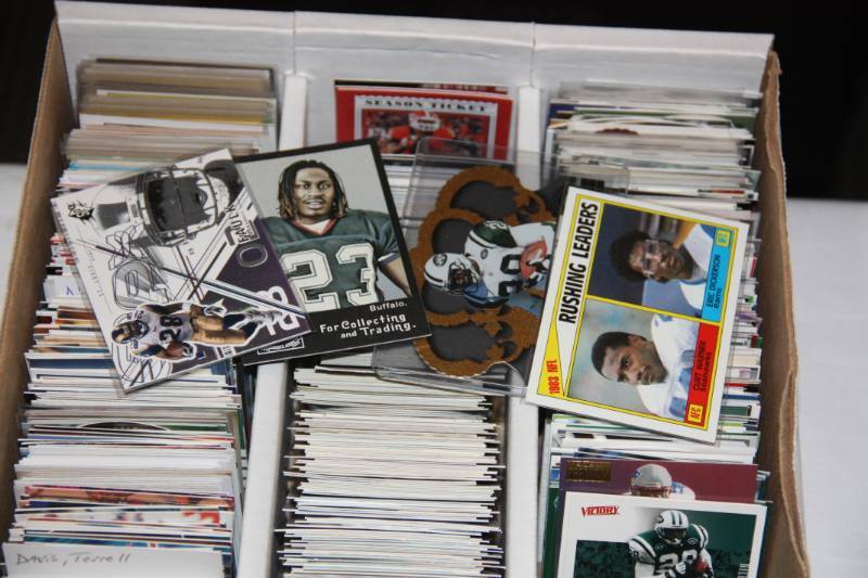 lot 23 image: Three Row Box Lot Football Cards Running Backs
