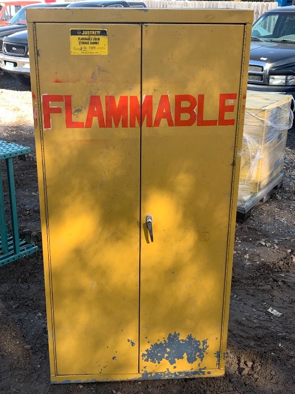 lot 1-E image: Flammable Storage Cabinet