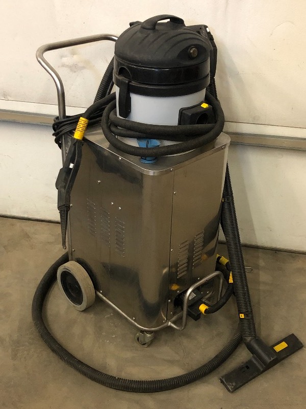 lot 55 image: Tecno-Vap 1000Watt Vacuum Steam Box