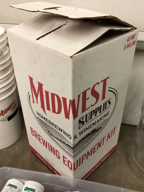 lot 27 image: Large Lot Of Home-Brew Beer Making Supplies