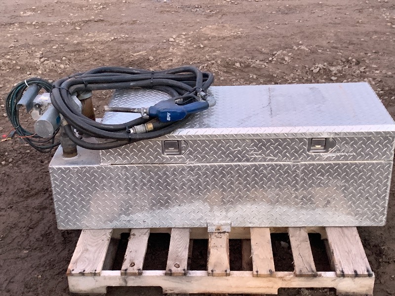 Aluminum Fuel Transfer Tank With Toolbox