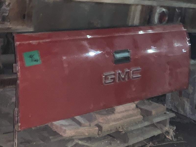 1990s GMC Truck Tailgate
