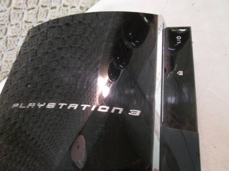 lot 31 image: Sony Play Station 3 PS3 No Cords, C...