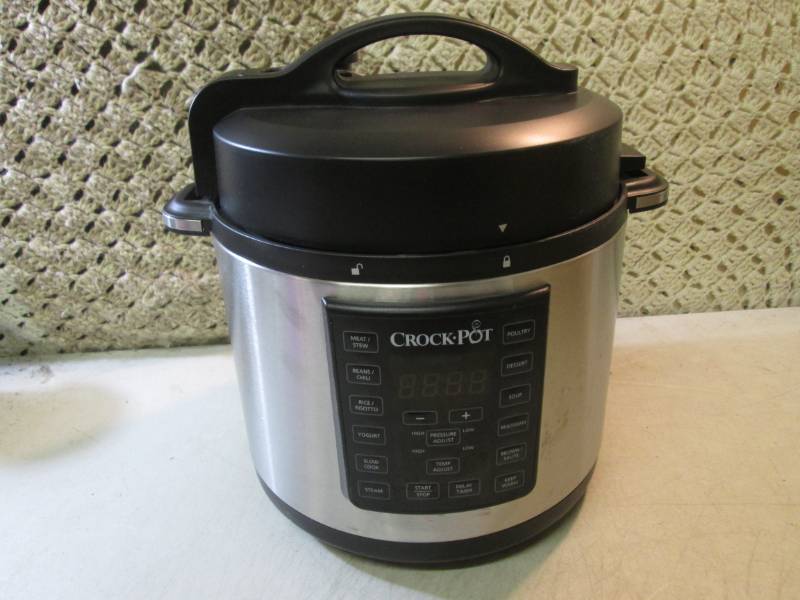 lot 44 image: New Crock Pot Pressure Cooker Never...