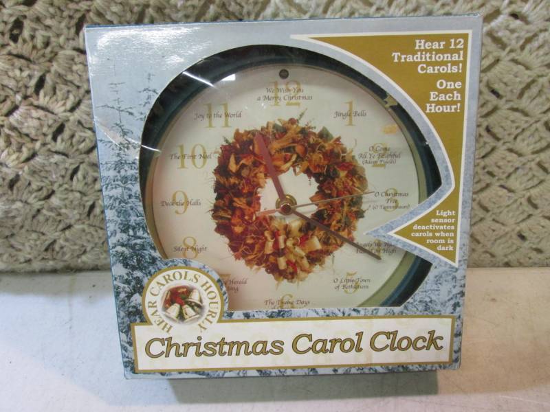 lot 50 image: Christmas Carol Clock  EC1...