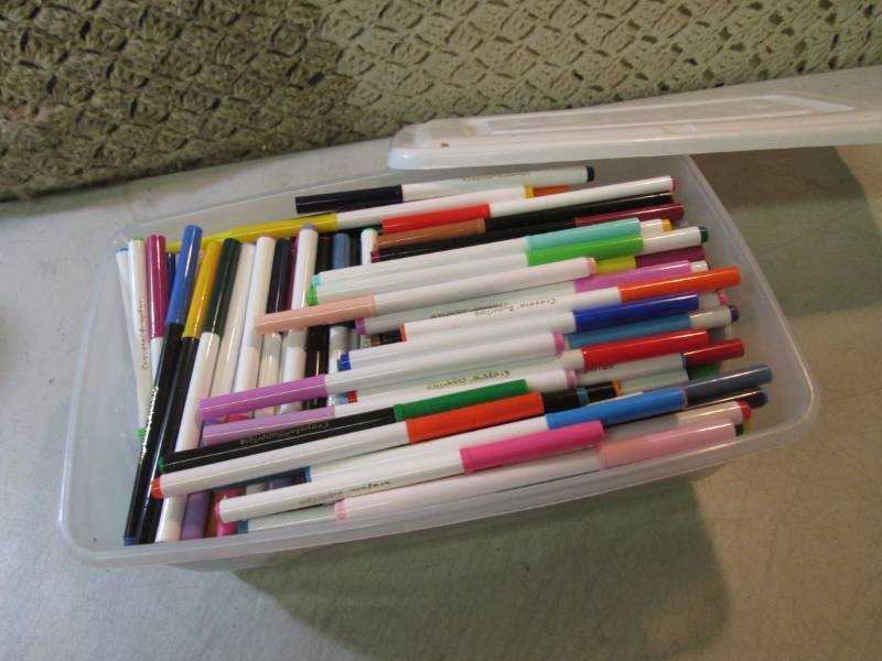 lot 54 image: Container with Lid Full of Markers ...