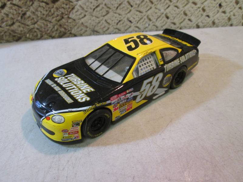 lot 70 image: Die Cast #58 Race Car 8 14 Long  ...