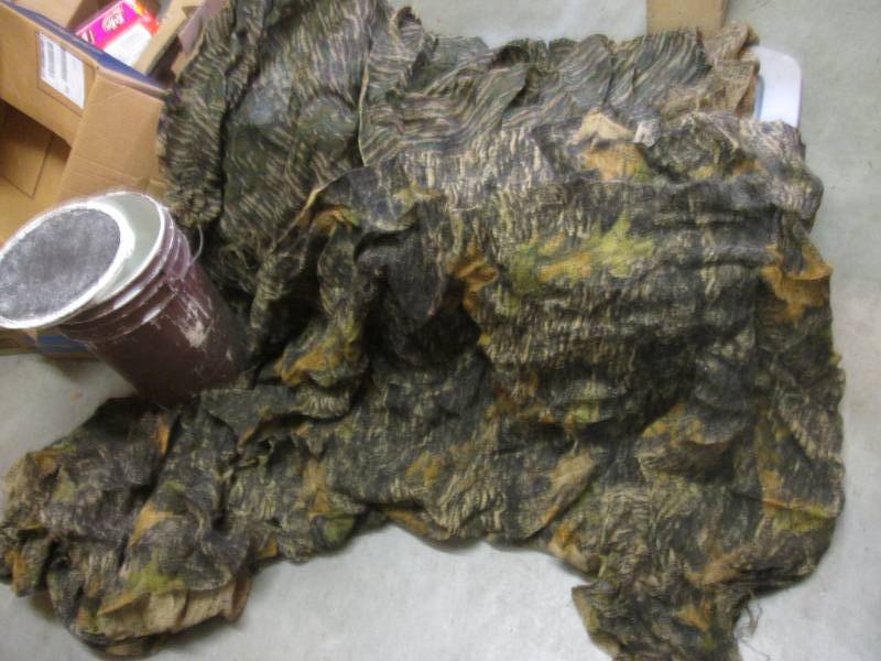 lot 105 image: 2 Large Burlap Camo Blind Sheets in...
