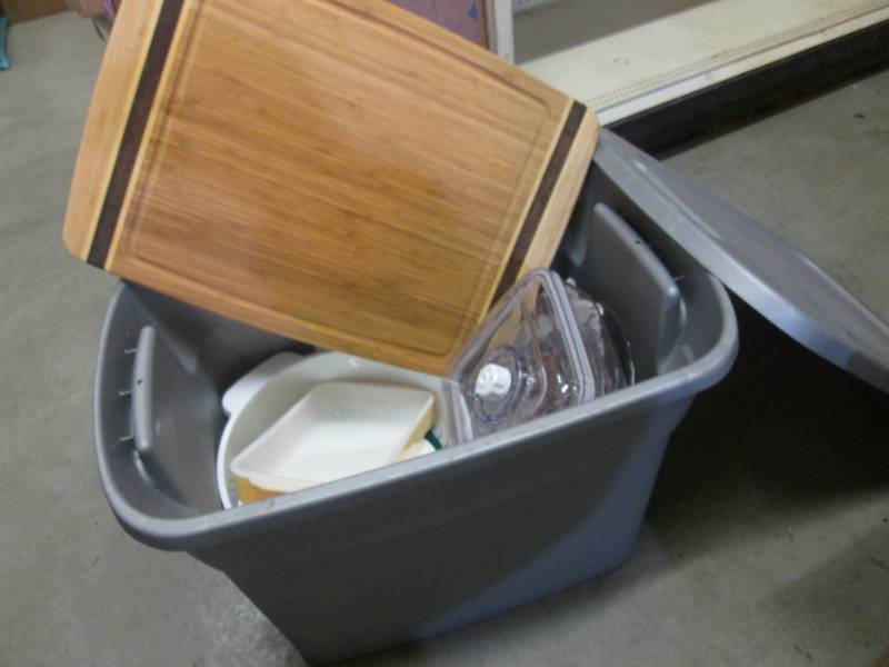 lot 114 image: Large Tote with Lid Full of Misc Ki...