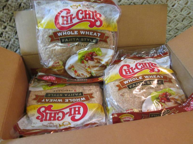lot 122 image: Case of 12 8-Packs of Chi-Chis Who...