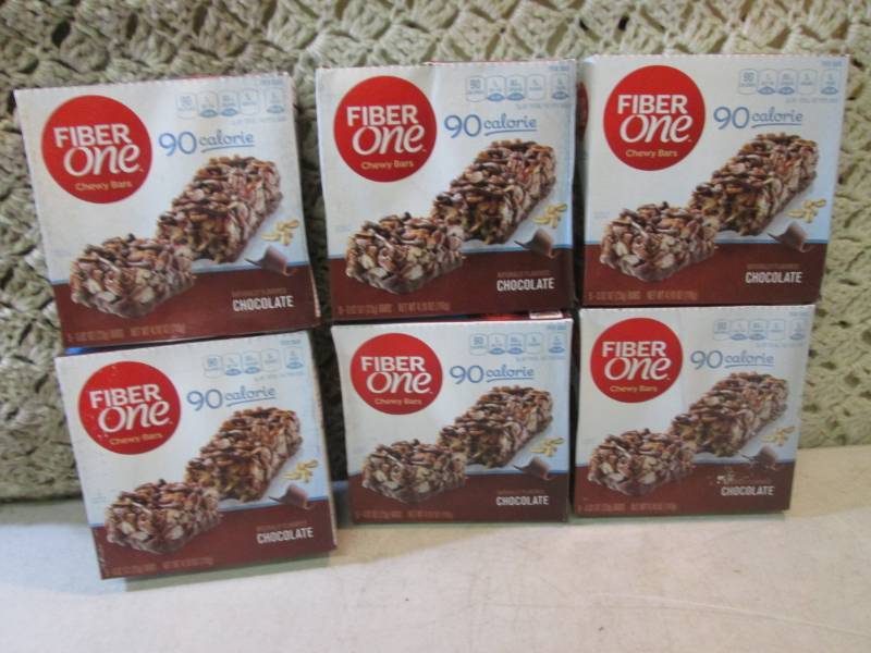 lot 128 image: 6 Boxes of Chocolate Fiber One Chew...