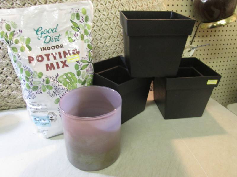 lot 161 image: Lot of 3 Recycled Rubber Planters, ...
