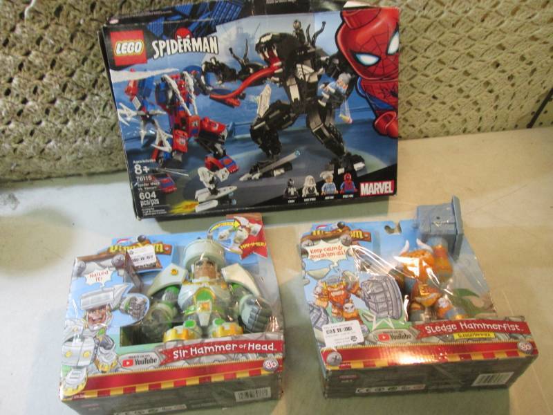 lot 175 image: Siderman Legos and Kingdom Builders...